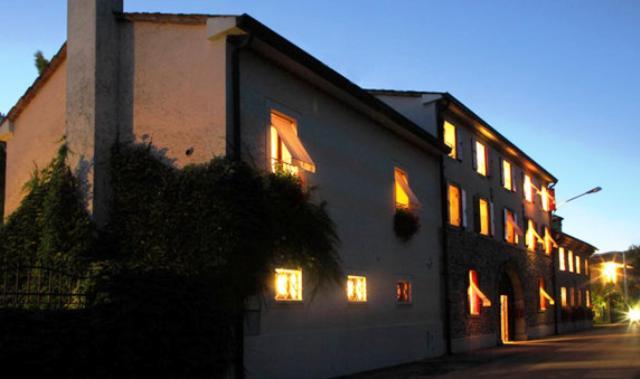 B&B Alle Corti Godega di SantʼUrbano Екстериор снимка
